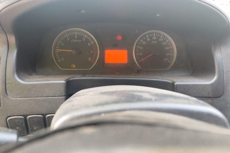 Used FORTHING Lingzhi 2012 Passenger Version 1.6L Comfort Edition
