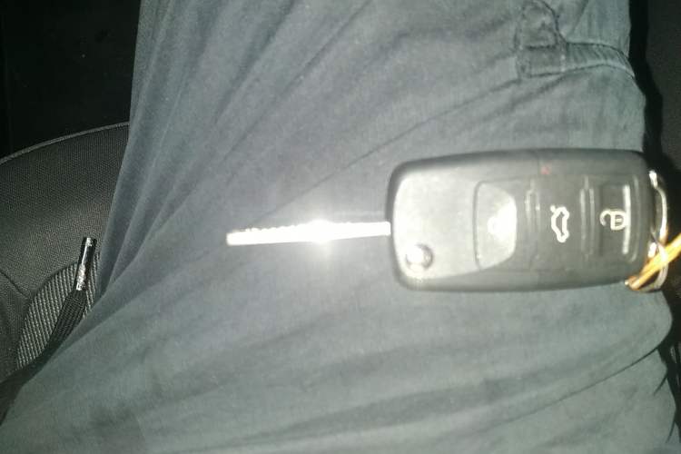 Used Wuling Hongguang MINIEV 2021 Macaron Premium Model – Lithium Iron Phosphate Vehicle Key