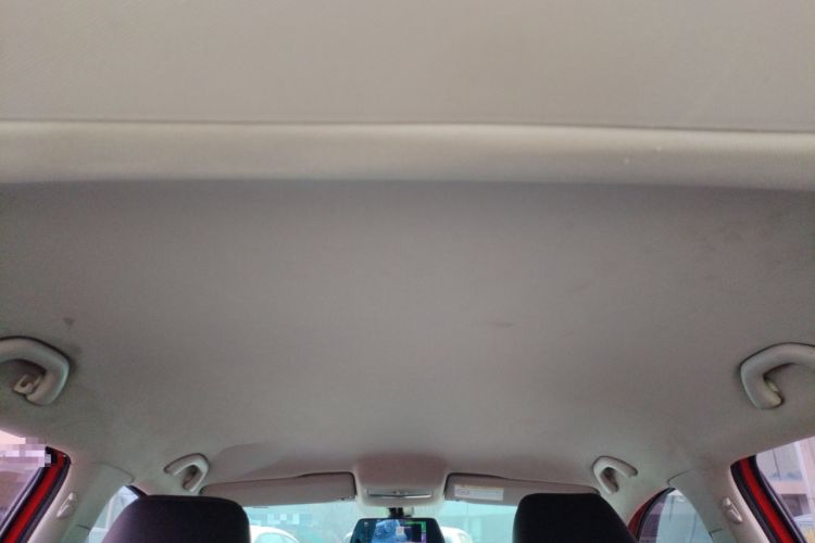 Used Volkswagen Polo 2014 1.6L Manual Comfort Edition
