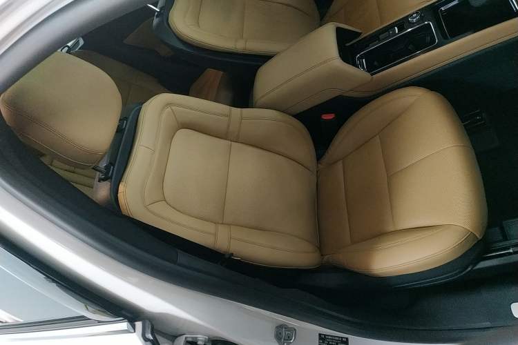 Used Lincoln Corsair 2022 2.0T Two-Wheel Drive Luxury Edition
