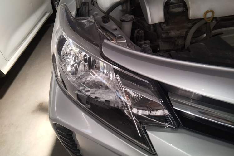 Used Toyota Vios 2021 1.5L Manual Trend Edition Right Front Headlight