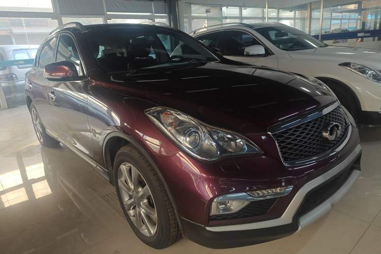 Used Infiniti QX50 2015 2.5L Comfort Edition
