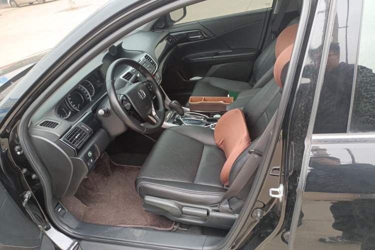 Used Honda Accord 2016 2.0L Elite Edition Left Front Seat