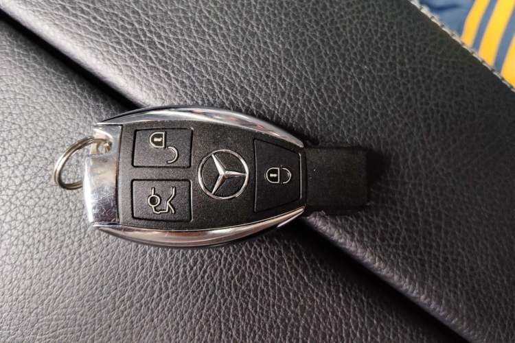 Used Mercedes-Benz C-Class 2017 Restyled C 180 L Fashion Edition Sport Version Vehicle Key