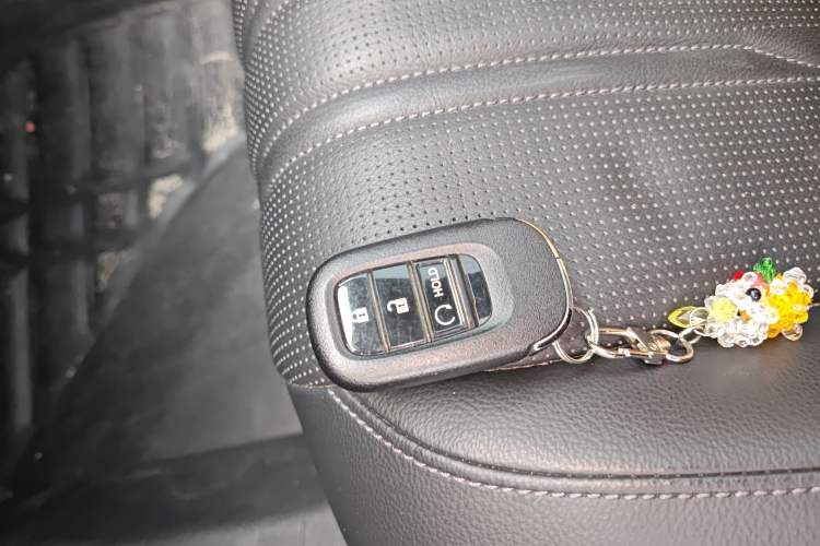 Used Honda Breeze 2023 240TURBO Two-Wheel-Drive Luxury Edition 5 Seats Vehicle Key