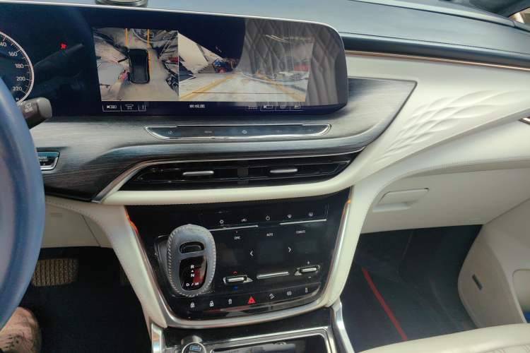 Used Buick GL8 2020 ES Land Cruiser 653T Luxury Edition