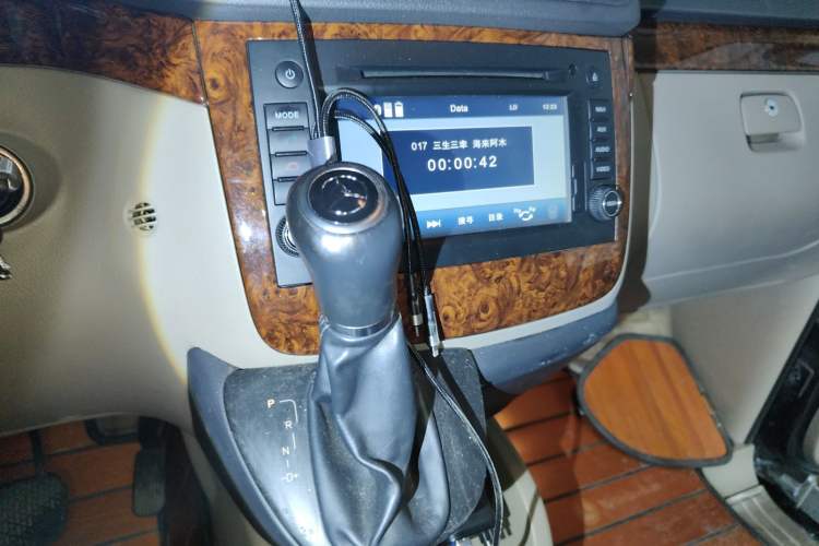 Used Mercedes-Benz Viano 2013 3.0L Navigator Edition Gear Lever