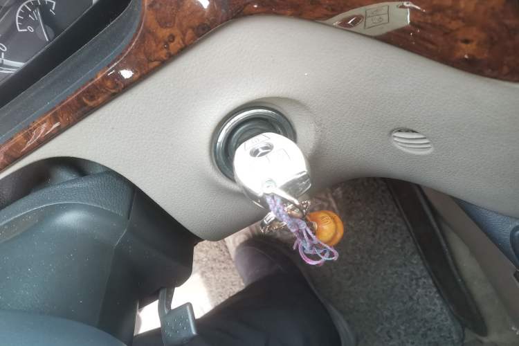 Used Mercedes-Benz Viano 2011 2.5L Navigator Edition