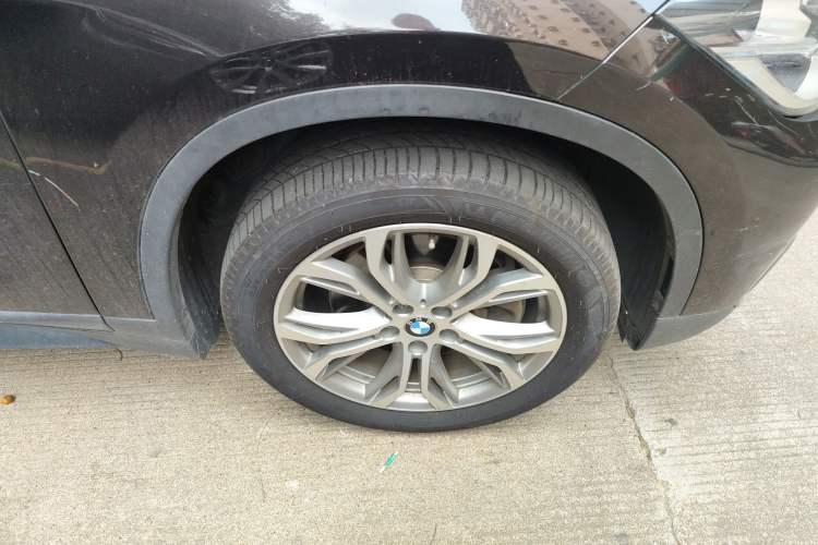 Used BMW X1 2018 sDrive20Li Leading Model
