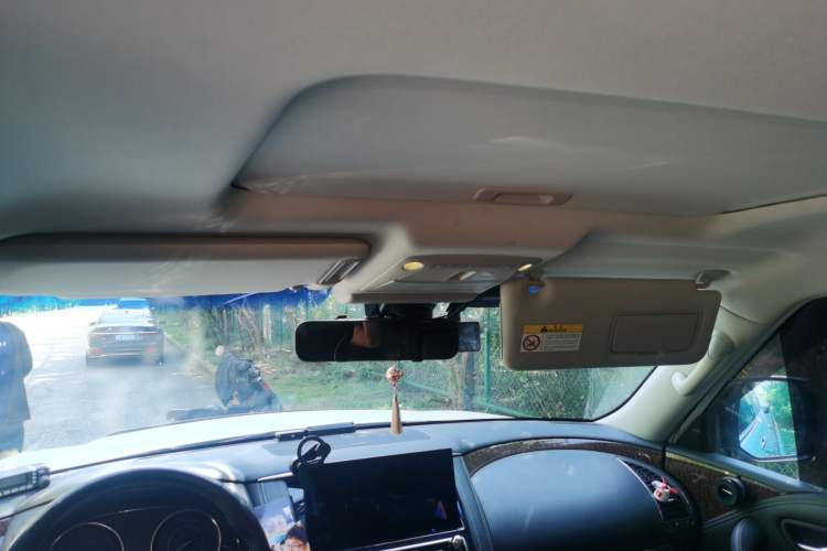 Used Nissan Patrol 2018 5.6L Standard Version Headliner