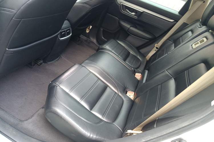 Used Honda CR-V 2021 240TURBO CVT 2WD Comfort Version Left Rear Seat