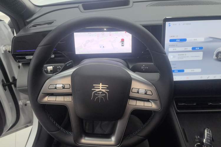 Used BYD Qin L 2025 EV 545KM Cloud Suspension Edition
