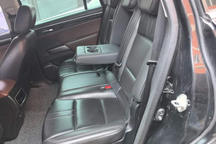 Used GAC Trumpchi GS8 2017 320T Four-Wheel Drive Luxury Smart Connectivity Version (7 Seats)