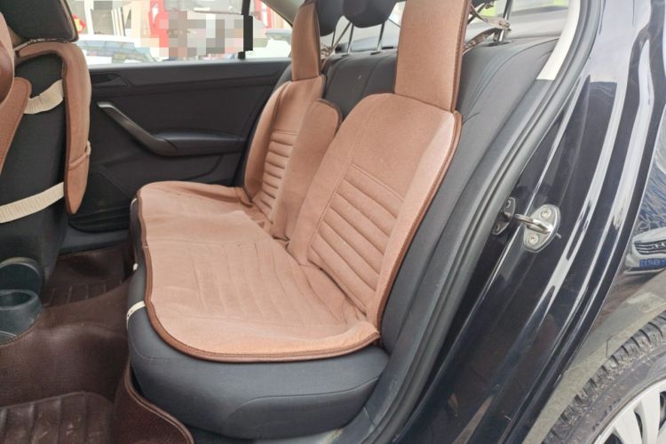 Used Volkswagen Santana 2016 1.6L Manual Fashion Edition