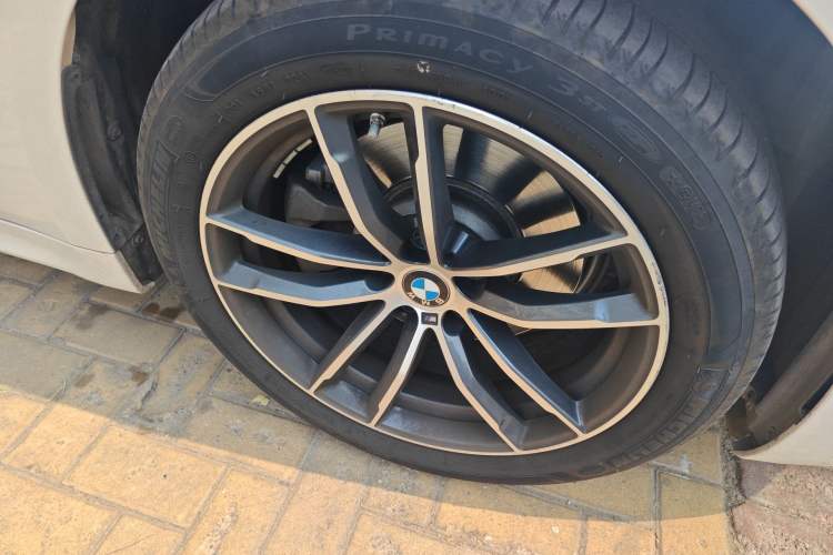 Used BMW 5 Series 2022 Second Facelift 525Li M Sport Package
