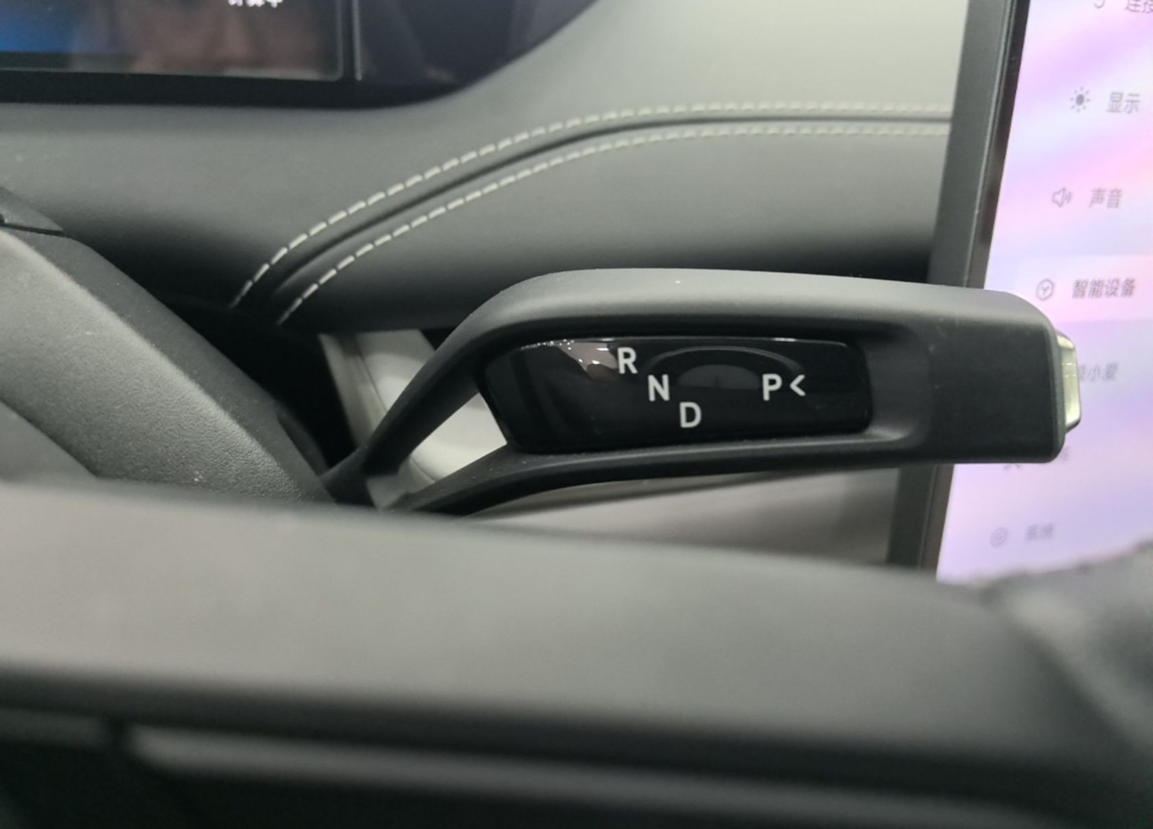 Xiaomi Auto SU7 2024 Rear-Drive Long-Range Intelligent Driving Version — снимка 16