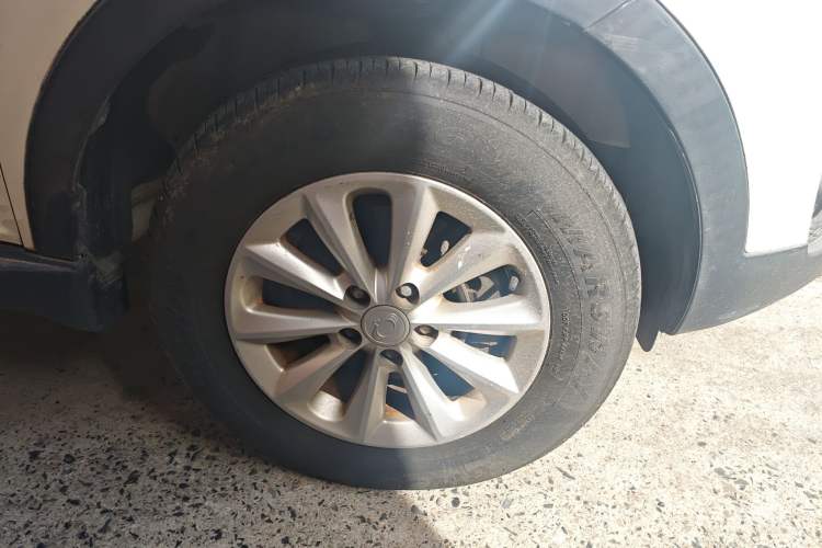 Used SsangYong Korando 2014 2.0L Gasoline Two-Wheel Drive Automatic Elite Navigation Edition