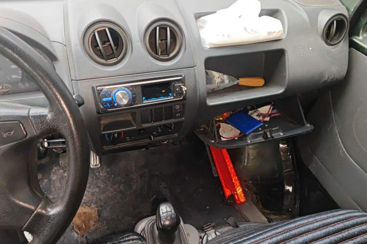 Used Dongfeng Xiaokang V07S 2011 1.0L Base Version AF10-06