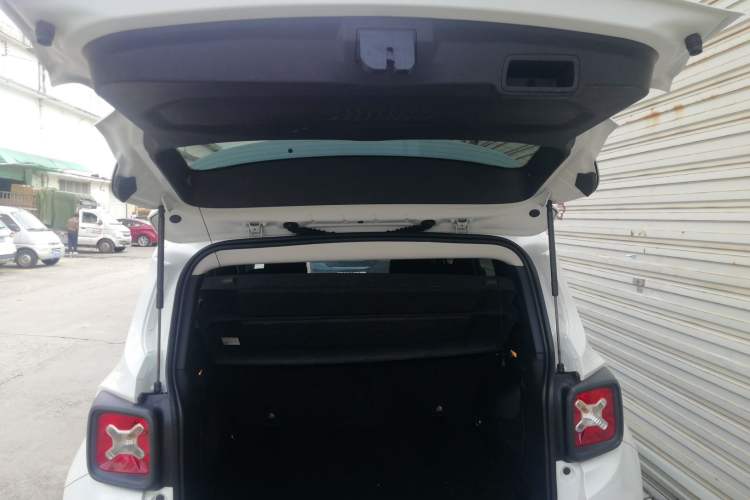 Used Jeep Renegade 2017 180T Automatic High-Energy Version