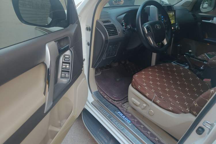 Used Toyota Prado 2010 4.0L Automatic TX-L
