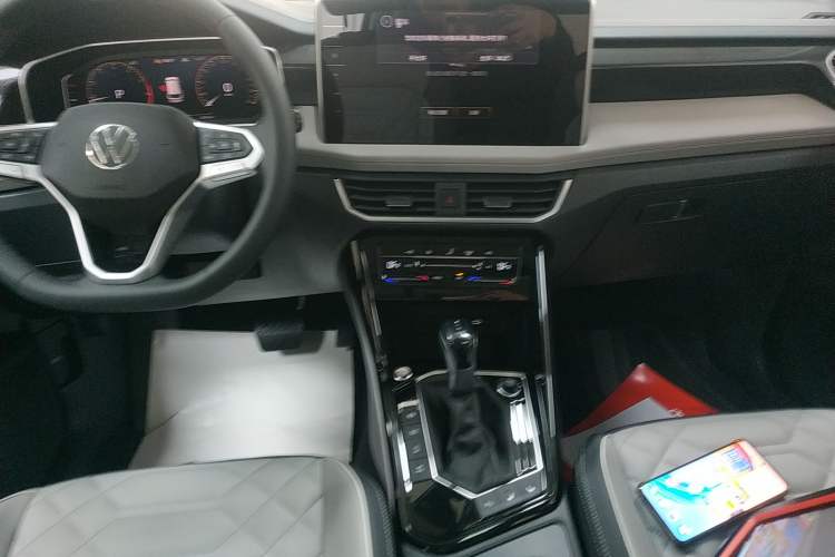 Used Volkswagen Tayron 2025 Zhongxiang Version 330TSI Audio And AC Panel