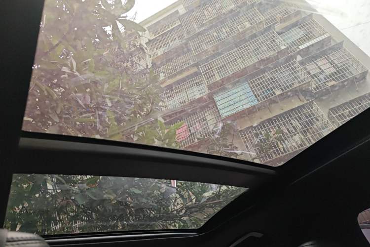 Used Lincoln MKC 2014 2.0T Two-Wheel-Drive Luxury Edition Headliner