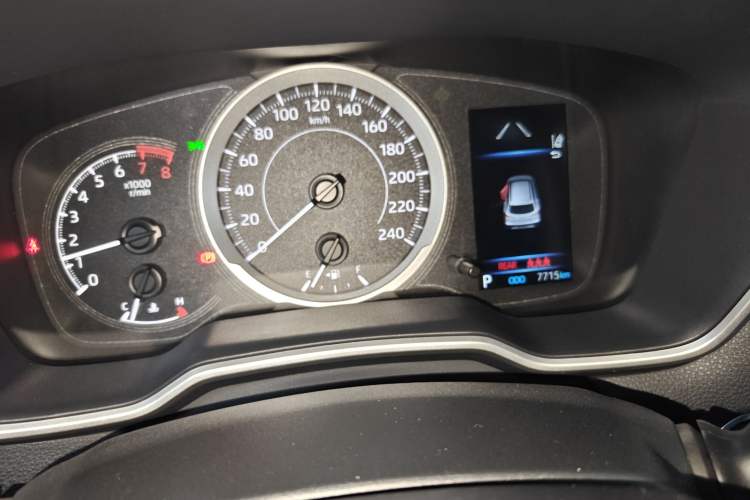 Used Toyota FRONTLANDER 2022 2.0L CVT Luxury PLUS Edition