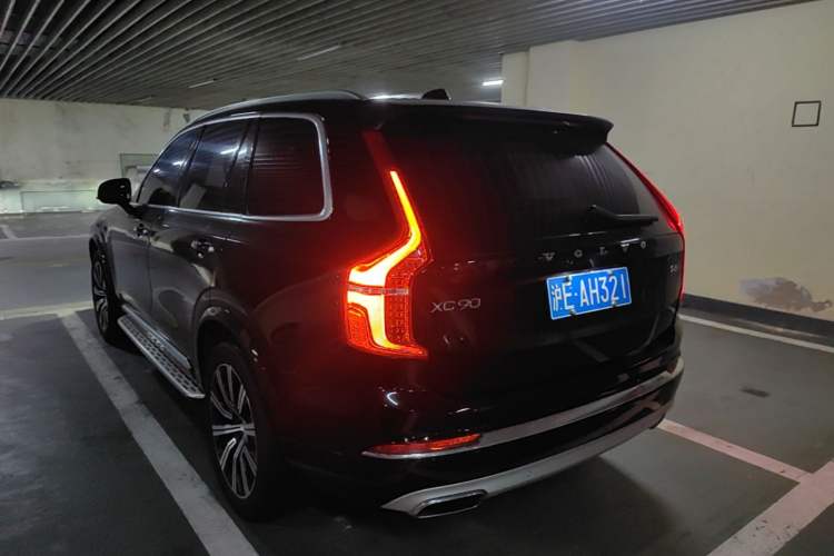Used Volvo XC90 2020 T6 Zhiyi Luxury 7-Seater
