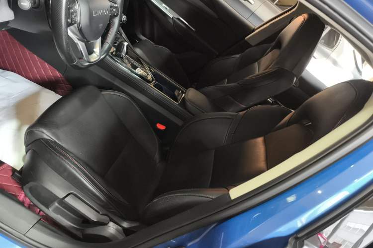 Used Lynk & Co 02 2018 1.5T DCT Two-Wheel Drive Sporty Version China V Standard
