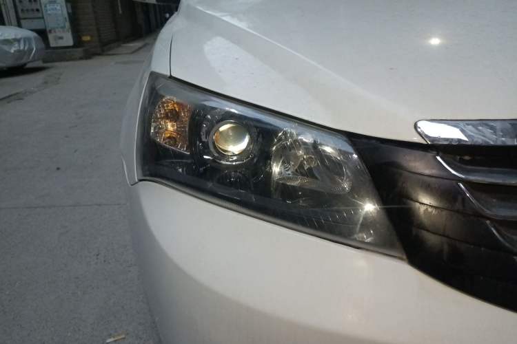 Used Geely Auto Classic Emgrand 2013 Sedan 1.8L Manual Luxury Model
