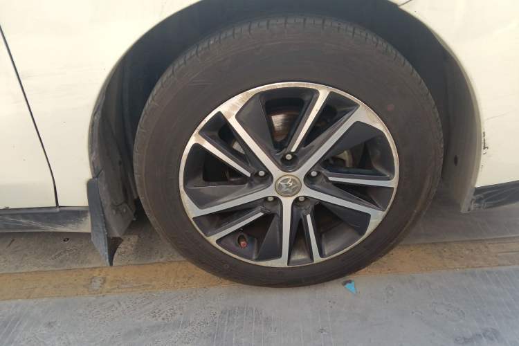 Used Venucia D60 2018 1.6L CVT Smart Connect Elite Edition