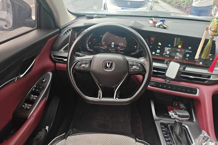 Used CHANGAN CS75 PLUS 2021 1.5T Automatic Luxury Version
