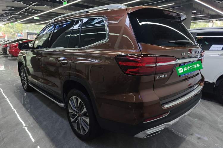 Used Roewe RX8 2018 30T Smart Connectivity All-Wheel Drive Supreme Edition