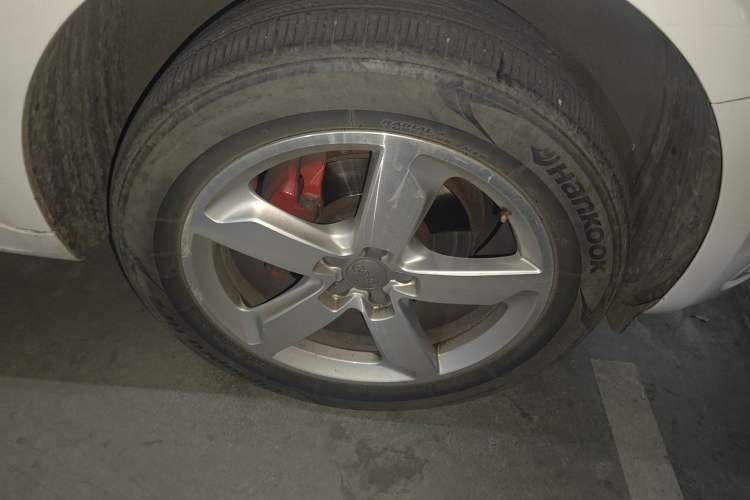 Used Audi Q5 2018 Collector's Edition 40 TFSI Ambition Model
