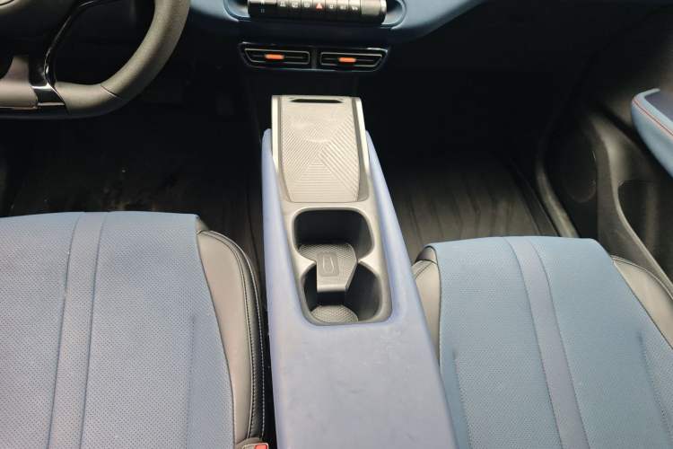 Used BYD Seagull 2024 Honor Edition 305km Dynamic Version Gear Lever