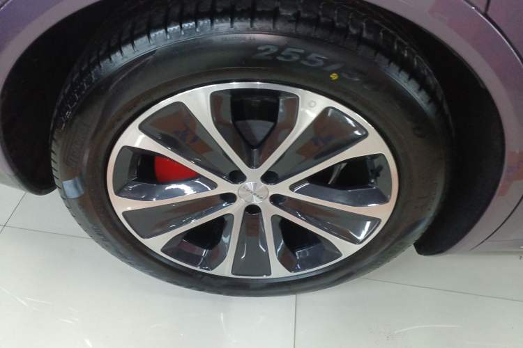 Used Hima Luxeed R7 2024 All-Electric 736 km Ultra
