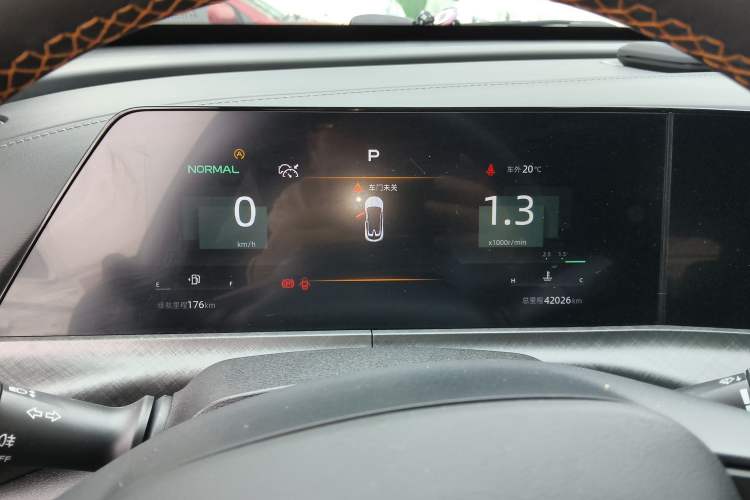 Used Changan UNI-T 2022 1.5T Luxury Edition