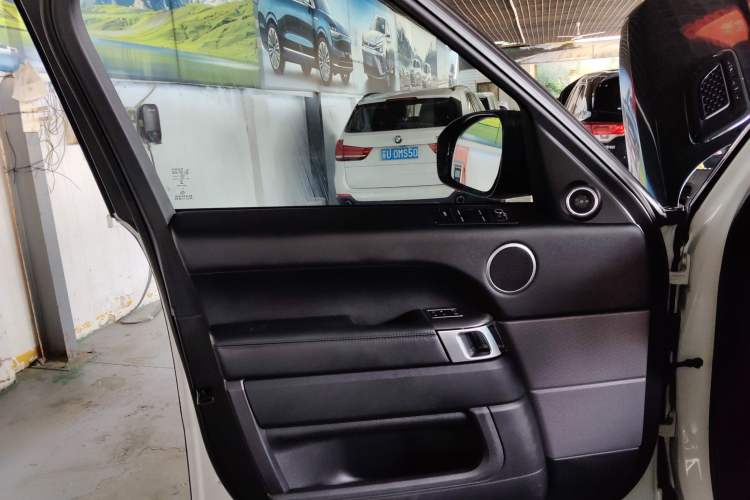 Used Land Rover Range Rover Sport 2017 3.0 SC V6 SE