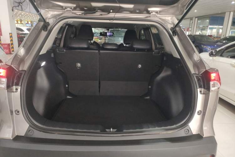 Used Toyota FRONTLANDER 2023 2.0L CVT Elite Edition
