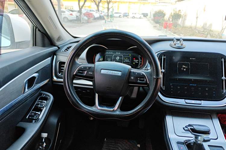 Used JETOUR X70 2020 1.5T DCT Comfort Edition 5-seater
