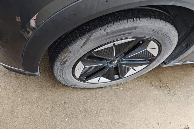 Used Deepal S07 2023 121Max Range-Extended Version
