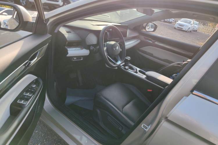 Used Geely Auto Emgrand L 2022 1.4T CVT Flagship Edition
