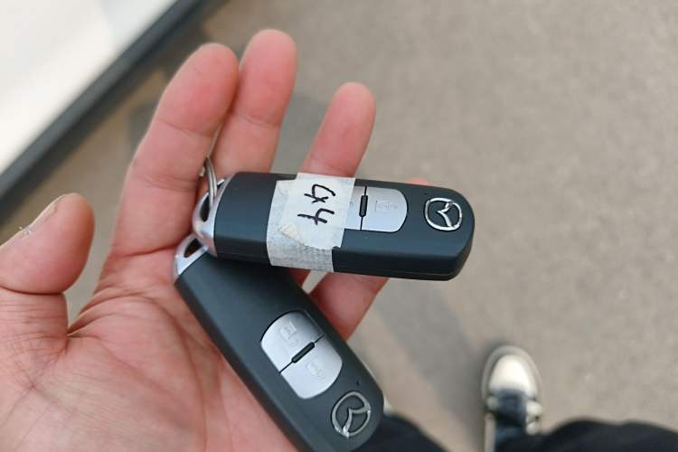 Used Mazda CX-4 2018 2.0L Automatic Two-Wheel Drive Blue Sky Dynamic Version China V Standard
