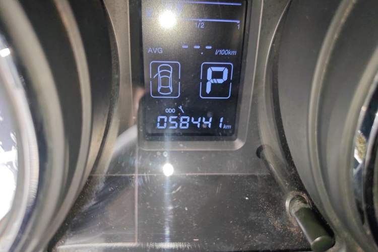 Used Dongfeng Aeolus A60 2016 1.6L Automatic Luxury Model
