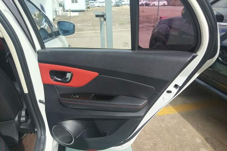 Used Haval H1 2016 Blue Label 1.5L Manual Urban Model