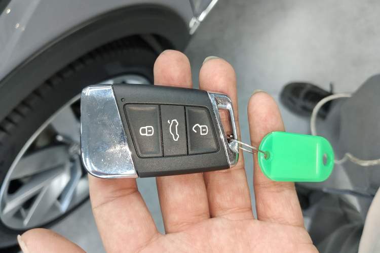 Used Volkswagen FAW-Volkswagen CC 2023 Hunting Vehicle 380TSI Hunter's Heart Edition