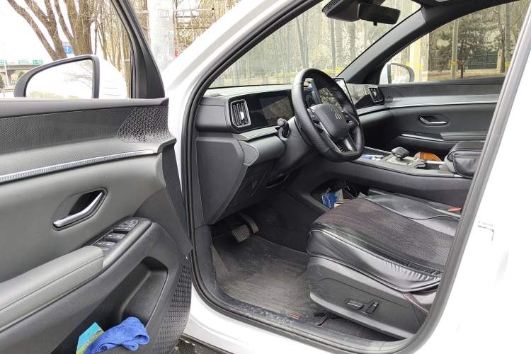 Used BYD Song Pro New Energy 2025 2nd Generation Intelligent Driving Version DM-i 75KM Leading Edition
