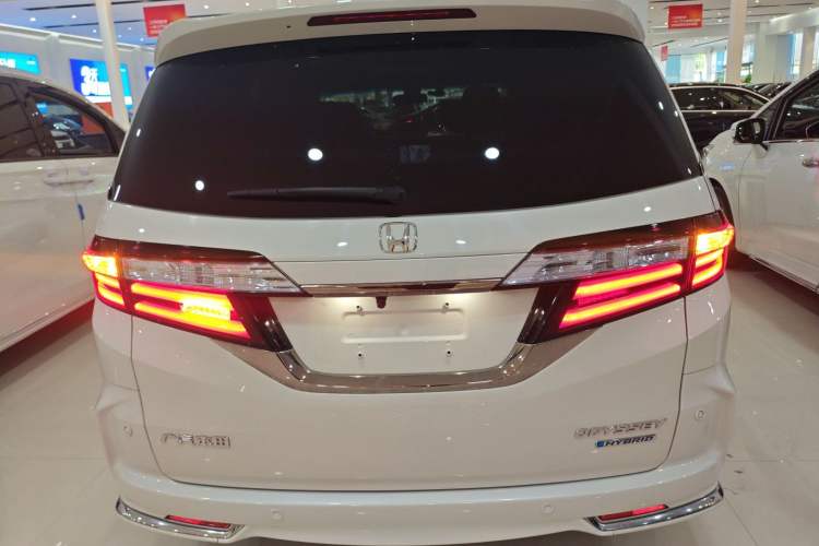 Used Honda Odyssey 2021 2.0L Rui·Luxury Edition Rear