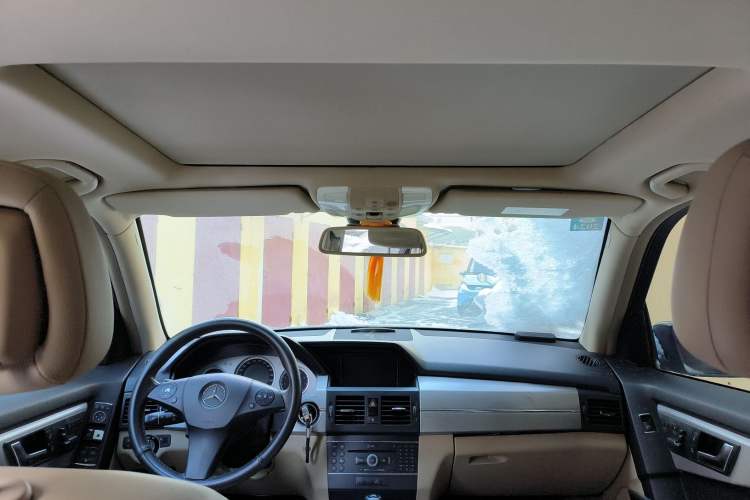 Used Mercedes-Benz GLK-Class 2011 GLK 300 4MATIC Fashion Model