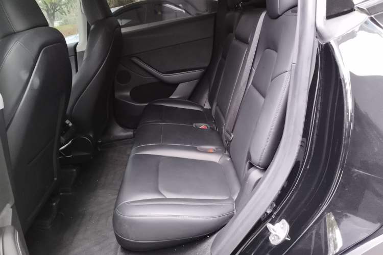 Used Tesla Model Y 2022 Rear-Wheel-Drive Version